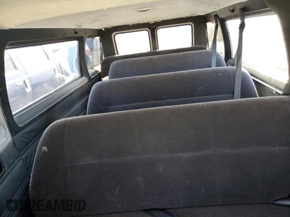 ✅ 2002 Dodge Passenger • VIN: 2B5WB35Z62K113765 • Lot: 71943144. Listed on Copart with 81,060 mi. Free auction sales archive from the USA and detailed vehicle history report at DreamBid. Image 11.