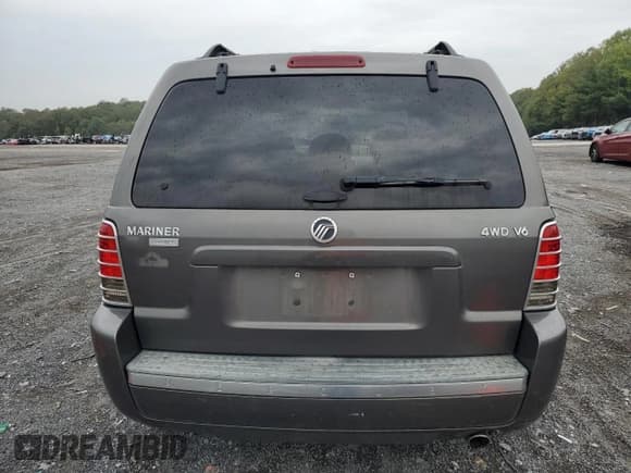 ✅ 2005 Mercury Mariner Luxury • VIN: 4M2CU57125DJ16968 • Лот: 83930295. Опубликован ранее на Copart с пробегом 111 000 миль. Бесплатный доступ к архиву аукционных продаж из США и подробный отчёт об истории автомобиля на DreamBid. Изображение 6.