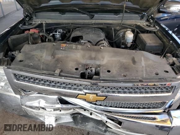 ✅ 2012 Chevrolet Silverado 1500 • VIN: 1GCPCSE7XCF165532 • Лот: 86780984. Опубликован ранее на Copart с пробегом 148 080 миль. Бесплатный доступ к архиву аукционных продаж из США и подробный отчёт об истории автомобиля на DreamBid. Изображение 11.