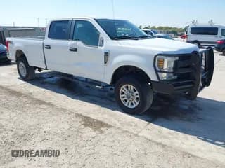 ✅ 2019 Ford F-250 XL • VIN: 1FT7W2B63KEC61395 • Lot: 43422109. Listed on IAAI with 148,835 mi. Free auction sales archive from the USA and detailed vehicle history report at DreamBid. Image 1.