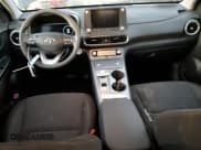 ✅ 2023 Hyundai Kona SE • VIN: KM8K23AG4PU183854 • Лот: 41267044. Опубликован ранее на Copart с пробегом 13 239 миль. Бесплатный доступ к архиву аукционных продаж из США и подробный отчёт об истории автомобиля на DreamBid. Изображение 8.