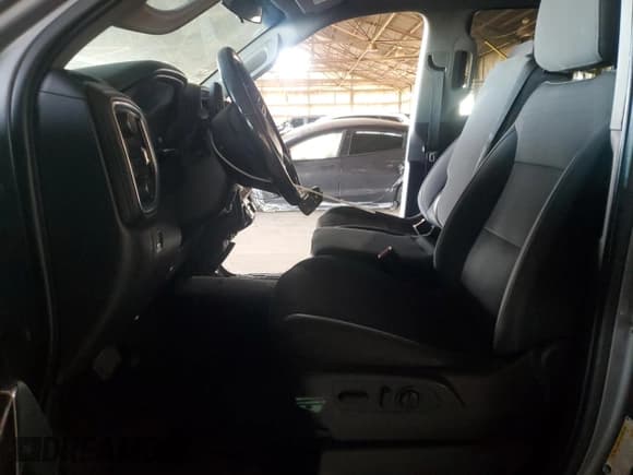 ✅ 2020 Chevrolet Silverado 1500 LT • VIN: 3GCPWCED6LG222438 • Lot: 91676995. Wystawiony na Copart z przebiegiem 87 326 mil. Bezpłatny archiwum sprzedaży aukcyjnych z USA i szczegółowy raport historii pojazdu na DreamBid. Zdjęcie 7.