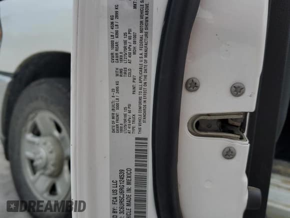 ✅ 2024 Ram 2500 Tradesman • VIN: 3C6UR5CJ6RG124539 • Lot: 70537475. Listed on Copart with 81,249 mi. Free auction sales archive from the USA and detailed vehicle history report at DreamBid. Image 12.