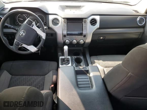 ✅ 2016 Toyota Tundra SR5 • VIN: 5TFEM5F15GX105819 • Лот: 50968275. Опубликован ранее на Copart с пробегом Не указан. Бесплатный доступ к архиву аукционных продаж из США и подробный отчёт об истории автомобиля на DreamBid. Изображение 8.