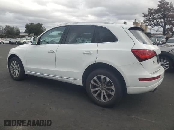 ✅ 2015 Audi Q5 Premium Plus • VIN: WA1LFAFP5FA022031 • Lot: 82470225. Listed on Copart with 98,881 mi. Free auction sales archive from the USA and detailed vehicle history report at DreamBid. Image 2.