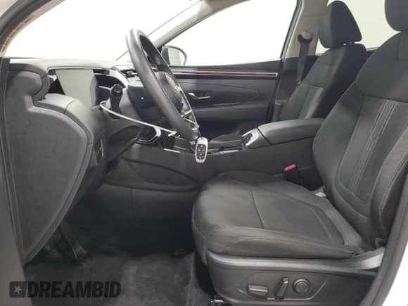 ✅ 2024 Hyundai Tucson SEL • VIN: 5NMJBCDE9RH421895 • Лот: 64991075. Опубликован ранее на Copart с пробегом 25 714 миль. Бесплатный доступ к архиву аукционных продаж из США и подробный отчёт об истории автомобиля на DreamBid. Изображение 7.