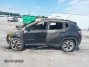 ✅ 2019 Jeep Compass Limited • VIN: 3C4NJCCB5KT667282 • Lot: 42316917. Listed on IAAI with 51,540 mi. Free auction sales archive from the USA and detailed vehicle history report at DreamBid. Image 13.