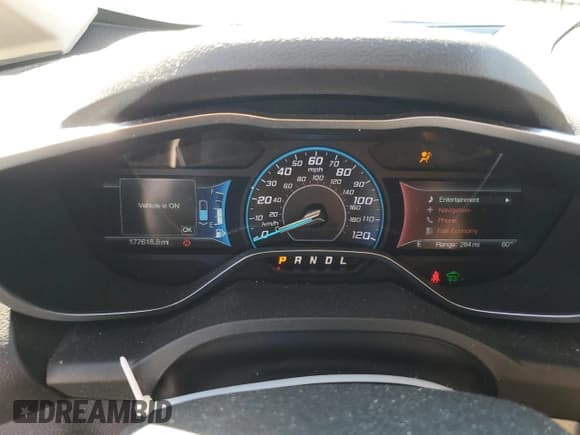 ✅ 2016 Ford C-Max SEL • VIN: 1FADP5BU1GL100844 • Lot: 90593765. Wystawiony na Copart z przebiegiem 177 618 mil. Bezpłatny archiwum sprzedaży aukcyjnych z USA i szczegółowy raport historii pojazdu na DreamBid. Zdjęcie 9.