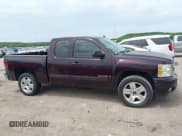 ✅ 2008 Chevrolet Silverado 1500 • VIN: 1GCEC19Y28Z298330 • Lot: 42272489. Wystawiony na IAAI z przebiegiem 97 076 mil. Bezpłatny archiwum sprzedaży aukcyjnych z USA i szczegółowy raport historii pojazdu na DreamBid. Zdjęcie 13.