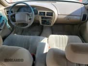 ✅ 1995 Buick Regal Custom • VIN: 2G4WB52L4S1453551 • Lot: 69021895. Wystawiony na Copart z przebiegiem 180 505 mil. Bezpłatny archiwum sprzedaży aukcyjnych z USA i szczegółowy raport historii pojazdu na DreamBid. Zdjęcie 8.