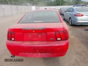 ✅ 2003 Ford Mustang Standard • VIN: 1FAFP40403F411552 • Lot: 42829909. Wystawiony na IAAI z przebiegiem 217 558 mil. Bezpłatny archiwum sprzedaży aukcyjnych z USA i szczegółowy raport historii pojazdu na DreamBid. Zdjęcie 17.
