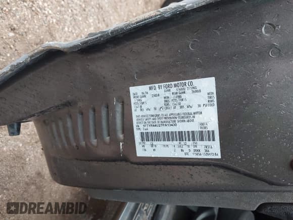 ✅ 2007 Ford Ranger STX • VIN: 1FTYR44U27PA13430 • Lot: 43525969. Wystawiony na IAAI z przebiegiem 174 253 mil. Bezpłatny archiwum sprzedaży aukcyjnych z USA i szczegółowy raport historii pojazdu na DreamBid. Zdjęcie 9.