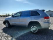 ✅ 2018 Jeep Grand Cherokee Laredo • VIN: 1C4RJFAG7JC457598 • Lot: 81007565. Wystawiony na Copart z przebiegiem 147 321 mil. Bezpłatny archiwum sprzedaży aukcyjnych z USA i szczegółowy raport historii pojazdu na DreamBid. Zdjęcie 2.