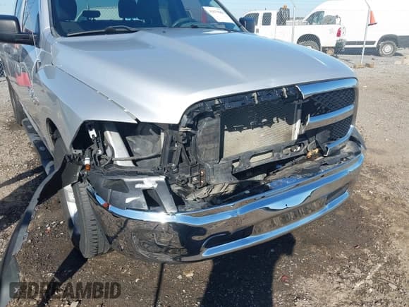 ✅ 2016 Ram 1500 Express • VIN: 1C6RR6FT4GS263163 • Lot: 43679663. Listed on IAAI with 214,366 mi. Free auction sales archive from the USA and detailed vehicle history report at DreamBid. Image 6.