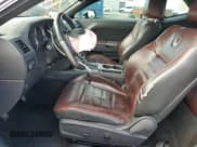 ✅ 2014 Dodge Challenger R/T 100th Anniversary Appearance • VIN: 2C3CDYBT9EH293198 • Lot: 58502174. Wystawiony na Copart z przebiegiem 163 024 mil. Bezpłatny archiwum sprzedaży aukcyjnych z USA i szczegółowy raport historii pojazdu na DreamBid. Zdjęcie 5.