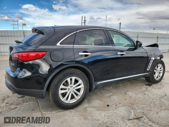 ✅ 2017 Infiniti QX70 • VIN: JN8CS1MW6HM413867 • Лот: 93143205. Опубликован ранее на Copart с пробегом 106 303 миль. Бесплатный доступ к архиву аукционных продаж из США и подробный отчёт об истории автомобиля на DreamBid. Изображение 3.