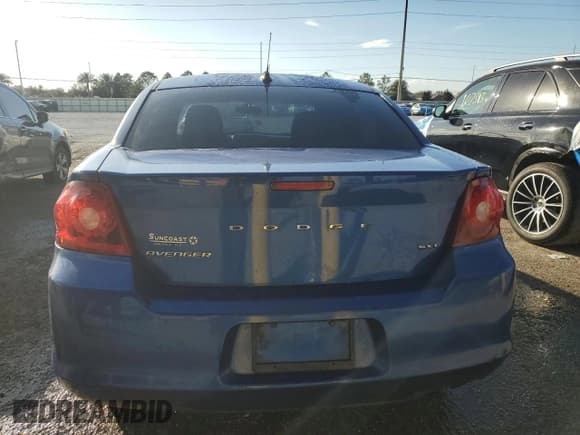 ✅ 2012 Dodge Avenger SXT • VIN: 1C3CDZCB8CN177944 • Лот: 92166525. Опубликован ранее на Copart с пробегом 107 526 миль. Бесплатный доступ к архиву аукционных продаж из США и подробный отчёт об истории автомобиля на DreamBid. Изображение 6.