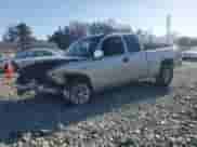 ✅ 2005 Chevrolet Silverado 1500 LS • VIN: 1GCEK19V15E228779 • Lot: 48576275. Wystawiony na Copart z przebiegiem Nie podano mil. Skorzystaj z bezpłatnego archiwum sprzedaży aukcyjnych z USA i zobacz szczegółowy raport historii pojazdu na DreamBid. Zdjęcie 1.