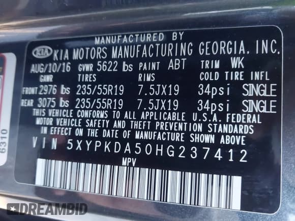 ✅ 2017 Kia Sorento SX • VIN: 5XYPKDA50HG237412 • Lot: 42776791. Listed on IAAI with 171,470 mi. Free auction sales archive from the USA and detailed vehicle history report at DreamBid. Image 9.