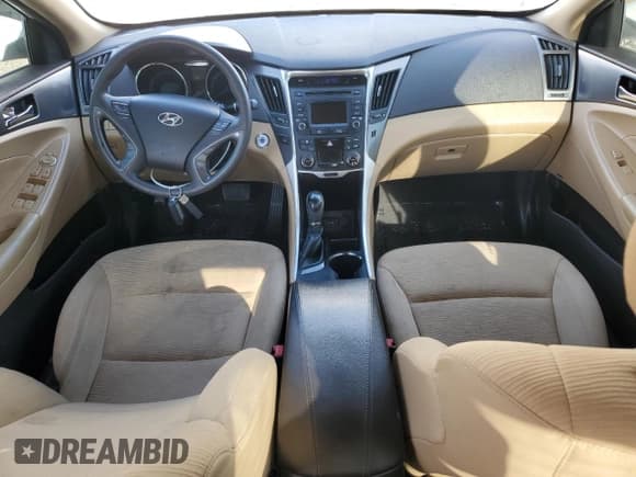 ✅ 2015 Hyundai Sonata • VIN: KMHEC4A47FA133049 • Лот: 89863915. Опубликован ранее на Copart с пробегом 110 847 миль. Бесплатный доступ к архиву аукционных продаж из США и подробный отчёт об истории автомобиля на DreamBid. Изображение 8.