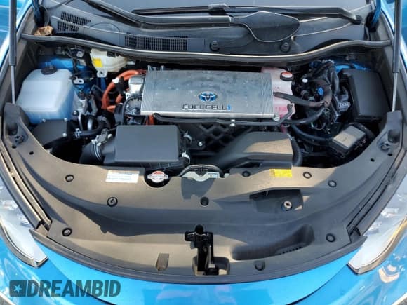 ✅ 2018 Toyota Mirai • VIN: JTDBVRBD0JA004690 • Lot: 75329864. Wystawiony na Copart z przebiegiem 30 203 mil. Bezpłatny archiwum sprzedaży aukcyjnych z USA i szczegółowy raport historii pojazdu na DreamBid. Zdjęcie 12.