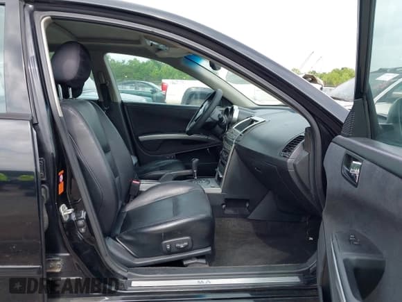 ✅ 2005 Nissan Maxima SL • VIN: 1N4BA41E75C821471 • Lot: 42290290. Wystawiony na IAAI z przebiegiem 152 264 mil. Bezpłatny archiwum sprzedaży aukcyjnych z USA i szczegółowy raport historii pojazdu na DreamBid. Zdjęcie 5.