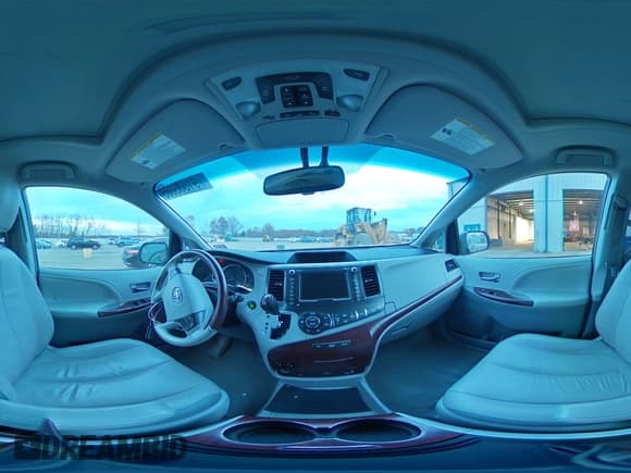 ✅ 2013 Toyota Sienna Limited • VIN: 5TDDK3DC6DS070140 • Lot: 91505605. Listed on Copart with 265,817 mi. Free auction sales archive from the USA and detailed vehicle history report at DreamBid. Image 15.