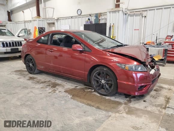 ✅ 2006 Honda Civic Si • VIN: 2HGFG21596H705090 • Лот: 82372285. Опубликован ранее на Copart с пробегом 143 094 миль. Бесплатный доступ к архиву аукционных продаж из США и подробный отчёт об истории автомобиля на DreamBid. Изображение 4.