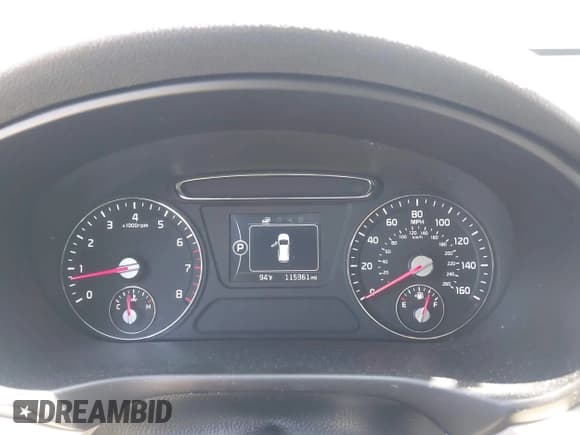 ✅ 2017 Kia Sorento LX • VIN: 5XYPGDA3XHG266996 • Lot: 42970028. Wystawiony na IAAI z przebiegiem 115 361 mil. Bezpłatny archiwum sprzedaży aukcyjnych z USA i szczegółowy raport historii pojazdu na DreamBid. Zdjęcie 7.