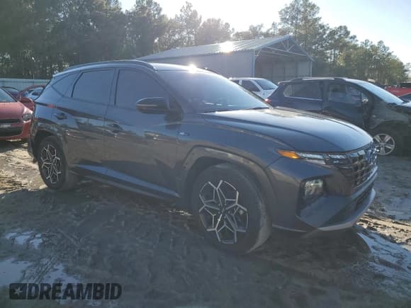 ✅ 2022 Hyundai Tucson N Line • VIN: KM8JF3AE5NU129183 • Lot: 88711395. Wystawiony na Copart z przebiegiem 30 972 mil. Bezpłatny archiwum sprzedaży aukcyjnych z USA i szczegółowy raport historii pojazdu na DreamBid. Zdjęcie 4.