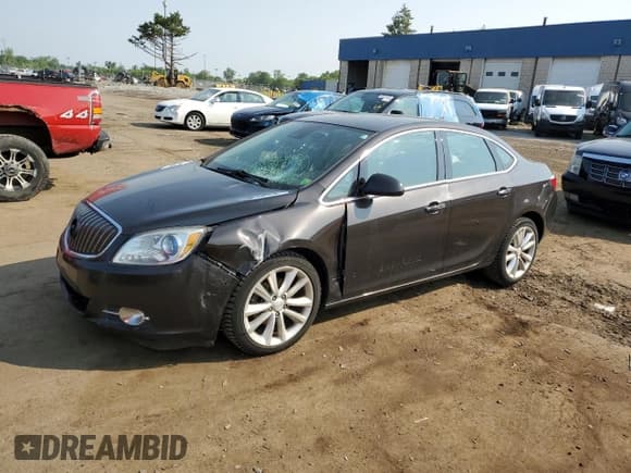 ✅ 2014 Buick Verano Convenience Group • VIN: 1G4PR5SK9E4217235 • Lot: 60542185. Listed on Copart with 127,698 mi. Free auction sales archive from the USA and detailed vehicle history report at DreamBid. Image 1.