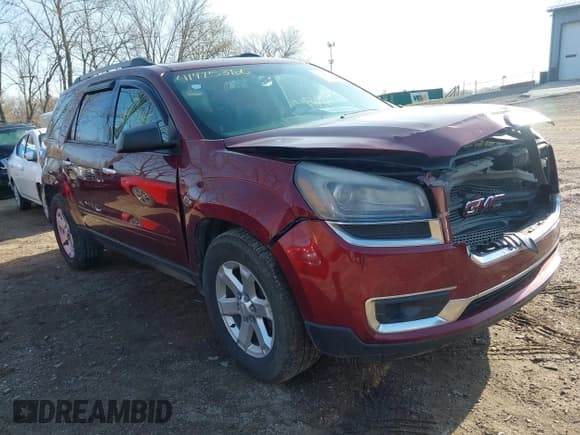 ✅ 2015 GMC Acadia SLE • VIN: 1GKKVPKD8FJ126049 • Lot: 41925360. Listed on IAAI with 140,065 mi. Free auction sales archive from the USA and detailed vehicle history report at DreamBid. Image 1.