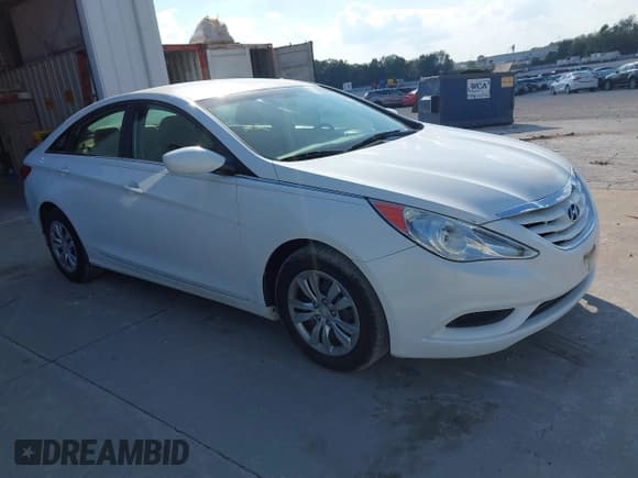 ✅ 2011 Hyundai Sonata GLS • VIN: 5NPEB4ACXBH151952 • Лот: 43490944. Опубликован ранее на IAAI с пробегом 210 222 миль. Бесплатный доступ к архиву аукционных продаж из США и подробный отчёт об истории автомобиля на DreamBid. Изображение 1.