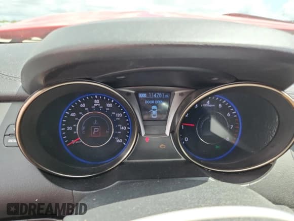 ✅ 2013 Hyundai Genesis Coupe 2.0T • VIN: KMHHT6KD9DU113033 • Lot: 63063905. Wystawiony na Copart z przebiegiem 114 781 mil. Bezpłatny archiwum sprzedaży aukcyjnych z USA i szczegółowy raport historii pojazdu na DreamBid. Zdjęcie 9.