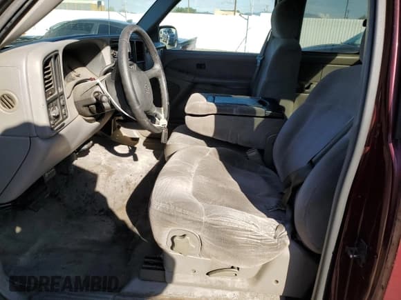 ✅ 2000 Chevrolet Silverado 1500 • VIN: 2GCEC19W5Y1118815 • Lot: 92752755. Listed on Copart with 190,113 mi. Free auction sales archive from the USA and detailed vehicle history report at DreamBid. Image 7.