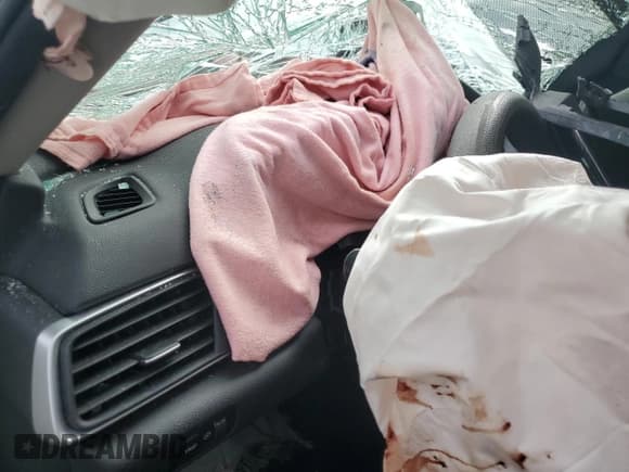 ✅ 2021 Honda Accord LX • VIN: 1HGCV1F18MA007624 • Лот: 86137075. Опубликован ранее на Copart с пробегом Не указан. Бесплатный доступ к архиву аукционных продаж из США и подробный отчёт об истории автомобиля на DreamBid. Изображение 9.