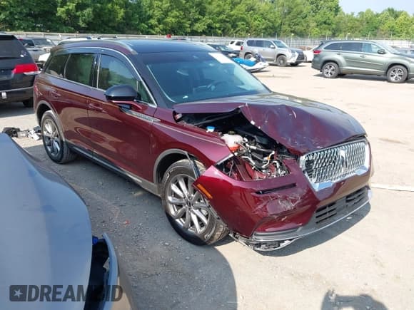 ✅ 2020 Lincoln Corsair Standard • VIN: 5LMCJ1D95LUL11583 • Lot: 42412562. Listed on IAAI with 1,090 mi. Free auction sales archive from the USA and detailed vehicle history report at DreamBid. Image 1.