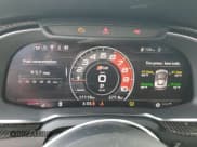 ✅ 2017 Audi R8 • VIN: WUAVACFX4H7904013 • Lot: 62480965. Wystawiony na Copart z przebiegiem 17 119 mil. Bezpłatny archiwum sprzedaży aukcyjnych z USA i szczegółowy raport historii pojazdu na DreamBid. Zdjęcie 9.