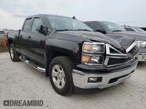 ✅ 2015 Chevrolet Silverado 1500 LT • VIN: 1GCVKREC0FZ345332 • Лот: 76372464. Опубликован ранее на Copart с пробегом 128 127 миль. Бесплатный доступ к архиву аукционных продаж из США и подробный отчёт об истории автомобиля на DreamBid. Изображение 4.