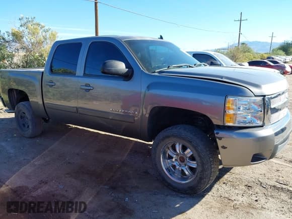 ✅ 2008 Chevrolet Silverado 1500 LS • VIN: 3GCEC13C88G236167 • Lot: 43619904. Listed on IAAI with 171,405 mi. Free auction sales archive from the USA and detailed vehicle history report at DreamBid. Image 13.