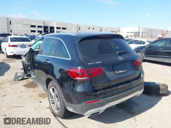 ✅ 2020 Mercedes-Benz GLC 300 • VIN: W1N0G8DB8LF854749 • Lot: 42593434. Listed on IAAI with 24,310 mi. Free auction sales archive from the USA and detailed vehicle history report at DreamBid. Image 3.