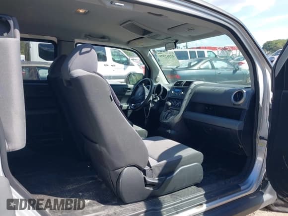 ✅ 2007 Honda Element EX • VIN: 5J6YH18797L001606 • Lot: 43361579. Listed on IAAI with 166,079 mi. Free auction sales archive from the USA and detailed vehicle history report at DreamBid. Image 8.