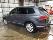 ✅ 2016 Volkswagen Touareg Lux • VIN: WVGEF9BPXGD012240 • Lot: 72494802. Listed on Copart with 72,243 mi. Free auction sales archive from the USA and detailed vehicle history report at DreamBid. Image 2.