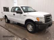 ✅ 2014 Ford F-150 XL • VIN: 1FTEX1EM9EKG35815 • Lot: 42193682. Wystawiony na IAAI z przebiegiem 267 087 mil. Bezpłatny archiwum sprzedaży aukcyjnych z USA i szczegółowy raport historii pojazdu na DreamBid. Zdjęcie 1.