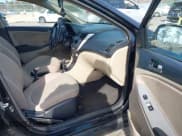 ✅ 2016 Hyundai Accent SE • VIN: KMHCT4AE5GU160721 • Лот: 41378120. Опубликован ранее на IAAI с пробегом 125 623 миль. Бесплатный доступ к архиву аукционных продаж из США и подробный отчёт об истории автомобиля на DreamBid. Изображение 5.