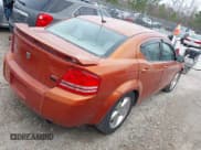 ✅ 2008 Dodge Avenger SXT • VIN: 1B3LC56R28N220862 • Lot: 41542692. Wystawiony na IAAI z przebiegiem 192 572 mil. Bezpłatny archiwum sprzedaży aukcyjnych z USA i szczegółowy raport historii pojazdu na DreamBid. Zdjęcie 4.