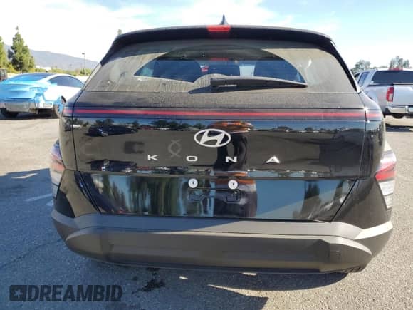 2024 Hyundai Kona SE with VIN KM8HA3ABXRU046356, listed as a Copart auction lot 79262384 with 5,179 mi miles and Salvage title. Bid and sale history available at DreamBid. Image 6.