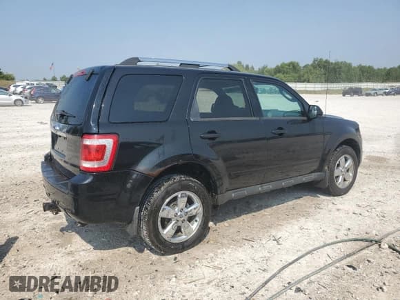 ✅ 2011 Ford Escape Limited • VIN: 1FMCU9E72BKB41652 • Lot: 67065965. Wystawiony na Copart z przebiegiem Nie podano. Bezpłatny archiwum sprzedaży aukcyjnych z USA i szczegółowy raport historii pojazdu na DreamBid. Zdjęcie 3.