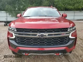 ✅ 2022 Chevrolet Suburban Z71 • VIN: 1GNSKDKD5NR113558 • Lot: 73291324. Wystawiony na Copart z przebiegiem 57 271 mil. Bezpłatny archiwum sprzedaży aukcyjnych z USA i szczegółowy raport historii pojazdu na DreamBid. Zdjęcie 5.