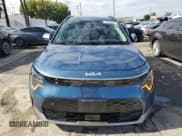 ✅ 2023 Kia Niro Wind • VIN: KNDCR3L11P5022658 • Лот: 93421825. Опубликован ранее на Copart с пробегом 61 203 миль. Бесплатный доступ к архиву аукционных продаж из США и подробный отчёт об истории автомобиля на DreamBid. Изображение 5.